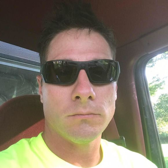 Meet your Posher, Robert - Picture 1 of 1